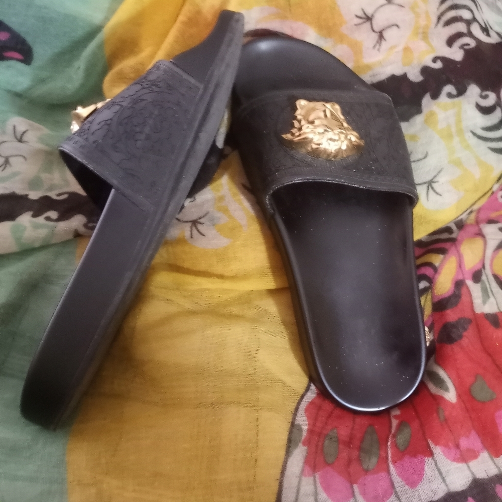 Authentic Versace Baroque Slides - image 4